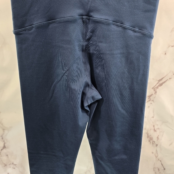 Kindred Bravely Leggings Womens Small Blue Maternity Postpartum Crop Capri - Picture 6 of 9